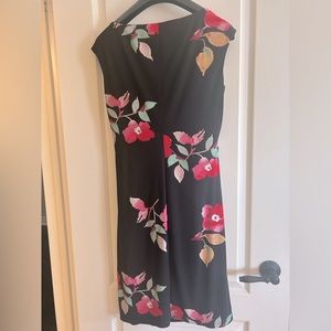 LAUREN sleeveless dress with side ruching